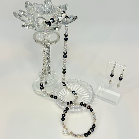 Black Tahitian South Sea Pearl & crystal AB necklace, bracelet & earrings set - Picture 1 of 8